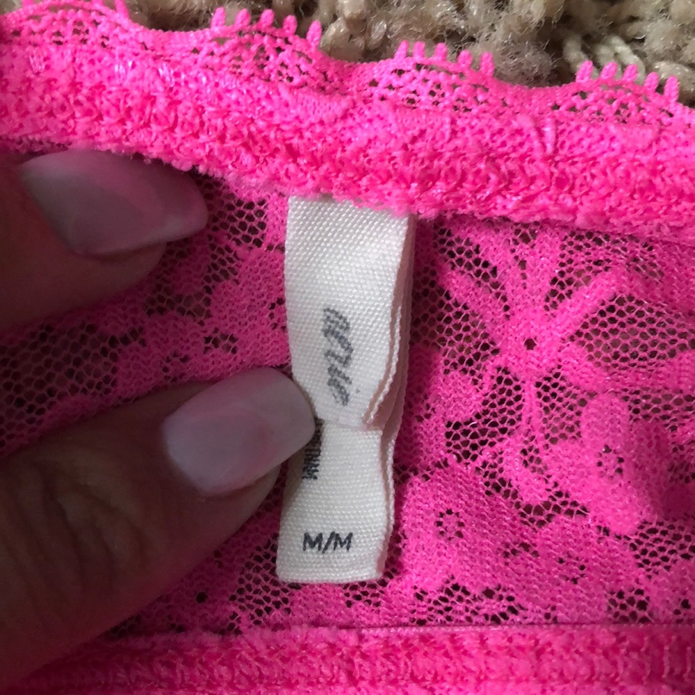 Arie size medium - Picture 2 of 2